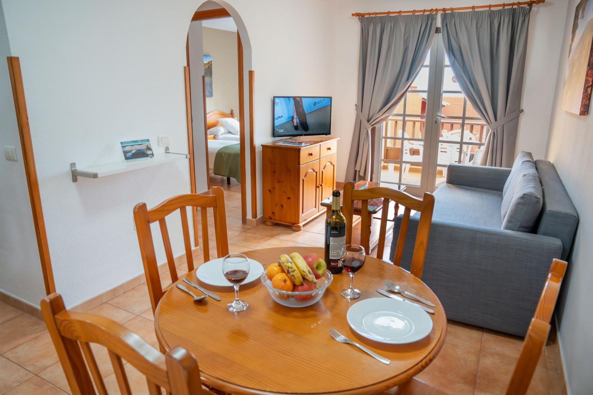 Apartamentos Oasis San Antonio Los Cancajos Luaran gambar